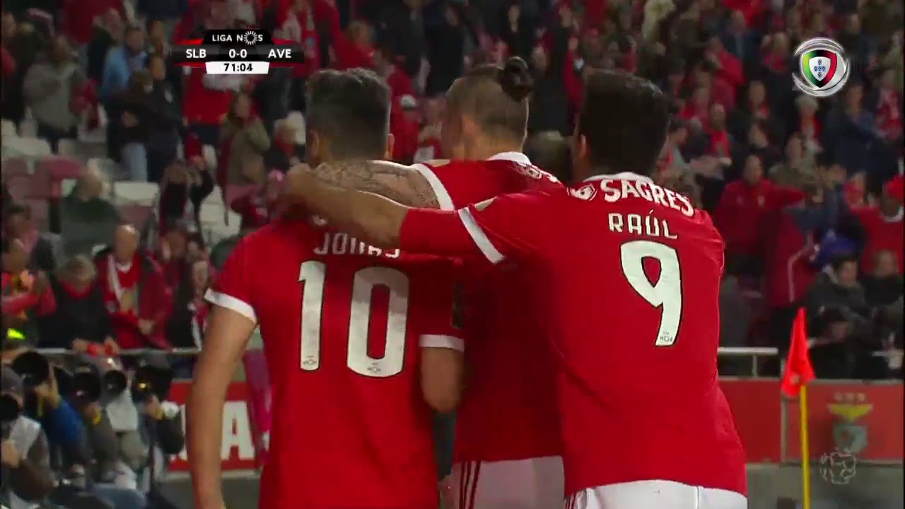 Benfica (1)-0 Aves (Liga 26&ordf;J): Golo de Jonas