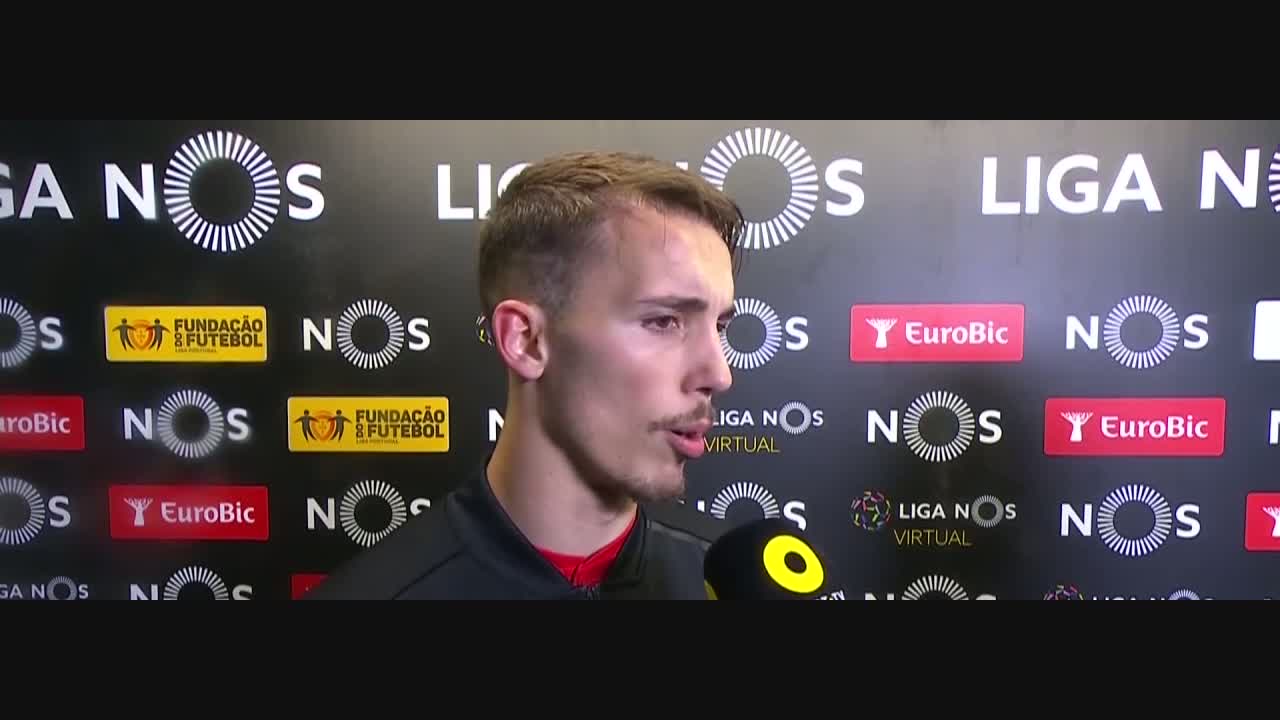 Liga (28ª): Flash Interview Grimaldo | CA Notícias | Canal Alternativo de Notícias Liga (28ª): Flash Interview Grimaldo