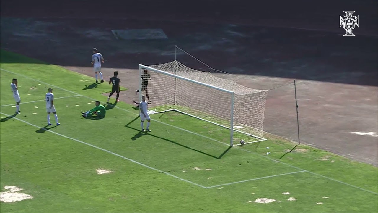 Liga Revela&ccedil;&atilde;o: Acad&eacute;mica 3 – 1 Feirense