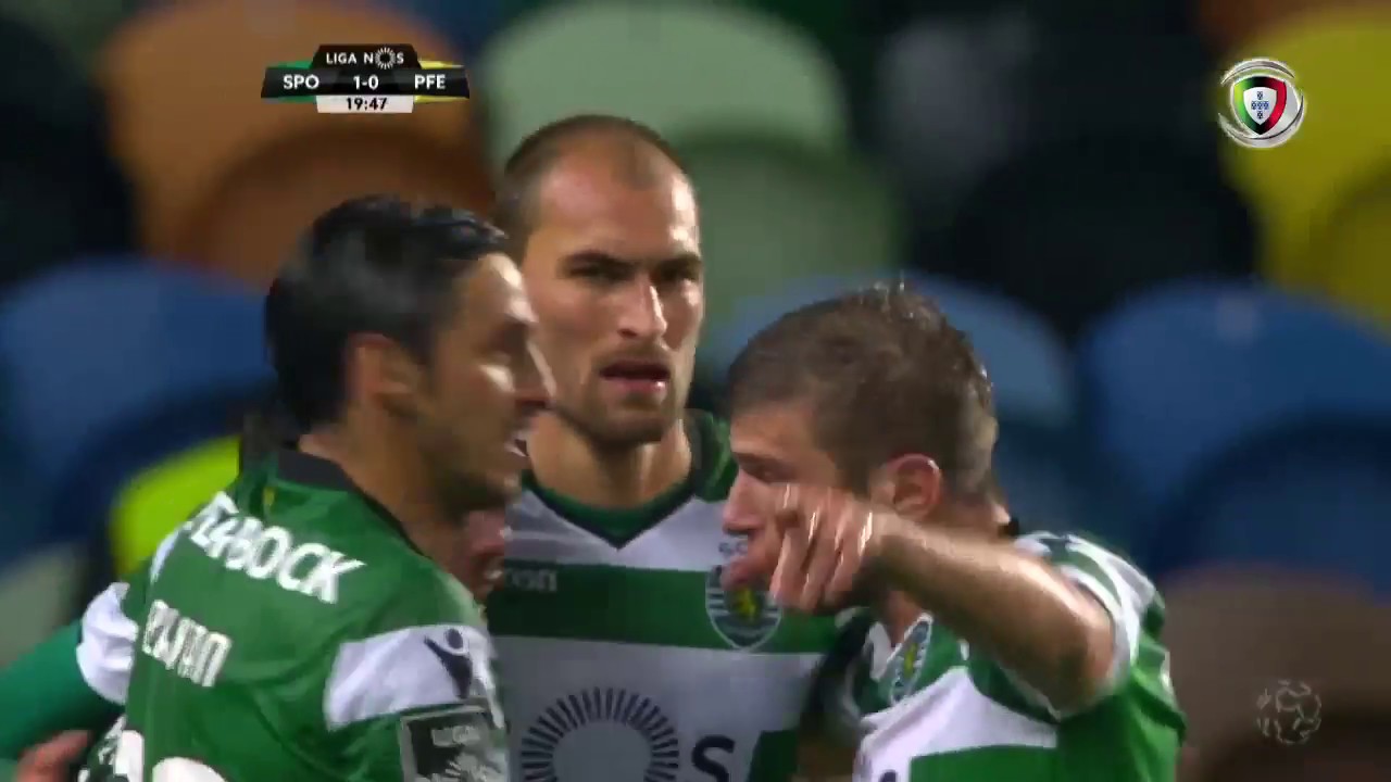 Sporting (1)-0 Pa&ccedil;os Ferreira (Liga 29&ordf;J): Golo de Bas Dost