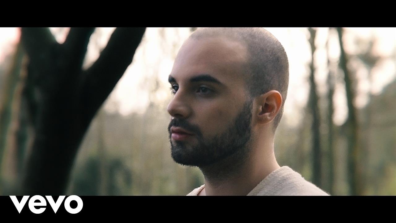 Tiago Braga, Tiago Braga apresenta segundo single em Português