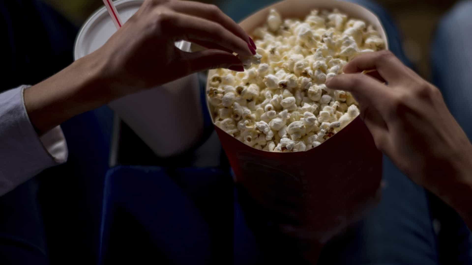 cinemas,portugueses,pipocas,bebidas,estado de emergência, Cinemas portugueses proibidos de vender pipocas e bebidas até ao fim do Estado de Emergência