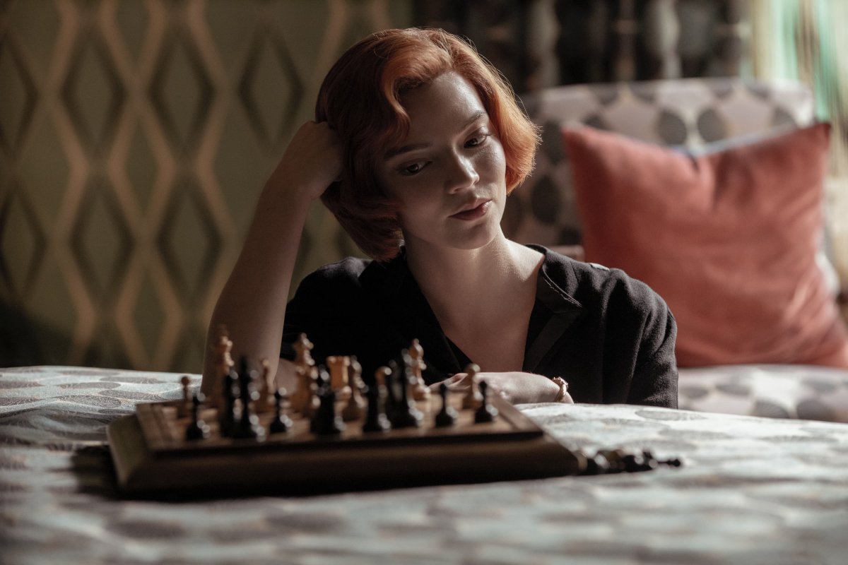 , “Gambito de Dama”: a nova minissérie da Netflix que impulsionou a venda de jogos de xadrez nos Estados Unidos