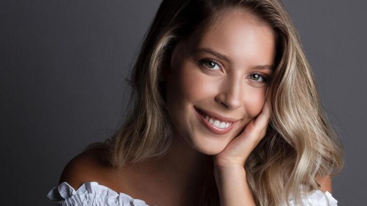 Internautas criticam CMTV pela cobertura da morte de Sara Carreira: "Constantemente massacram a mesma triste informação" | CA Notícias | Canal Alternativo de Notícias Internautas criticam CMTV pela cobertura da morte de Sara Carreira: "Constantemente massacram a mesma triste informação" | CA Notícias | Canal Alternativo de Notícias