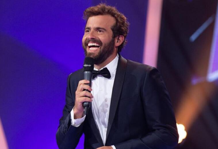 SIC: Jo&atilde;o Manzarra, Alexandra Lencastre e B&aacute;rbara Guimar&atilde;es atendem telefonemas dos telespectadores