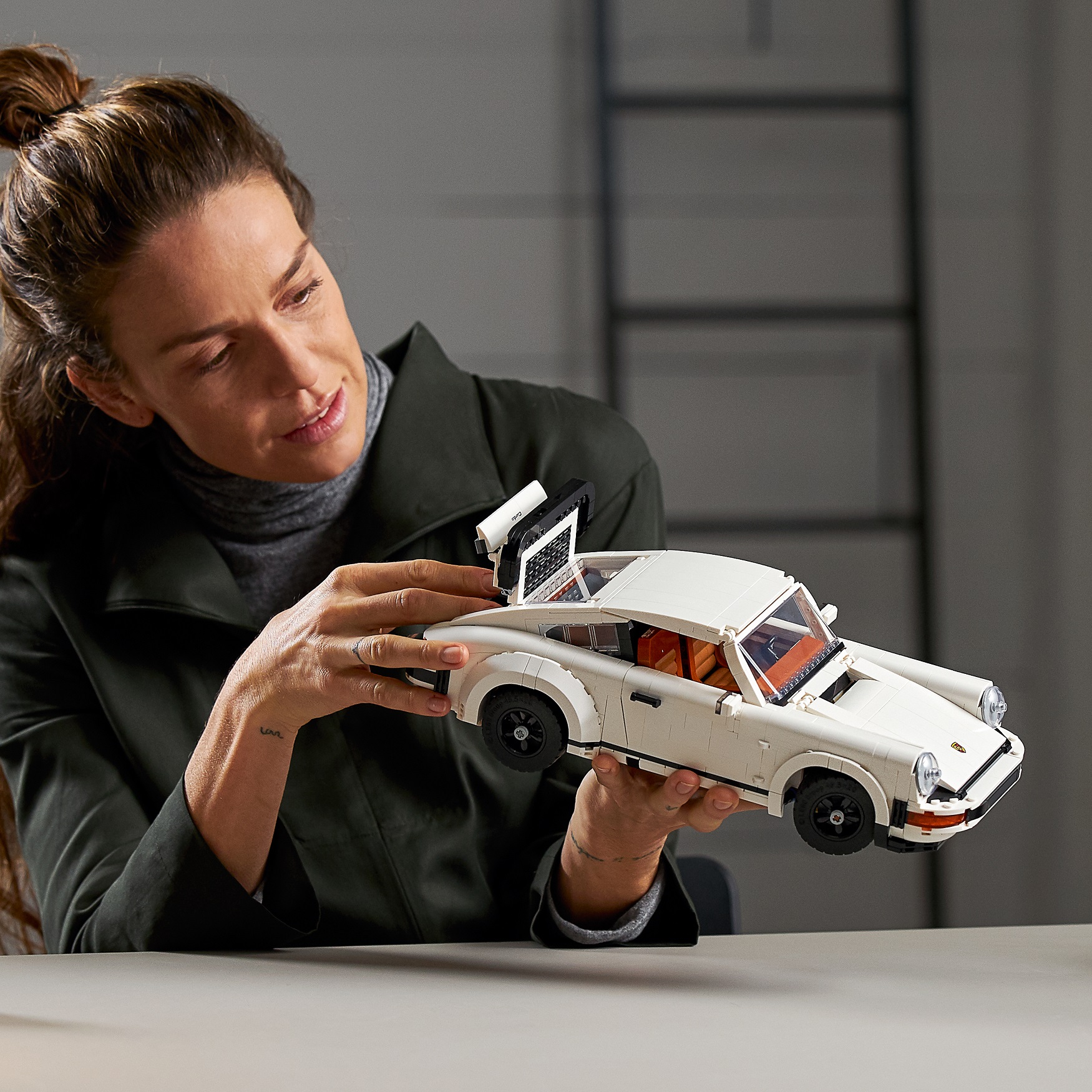 LEGO lan&ccedil;a um novo set dois em um dos Porsche 911 Turbo e 911 Targa