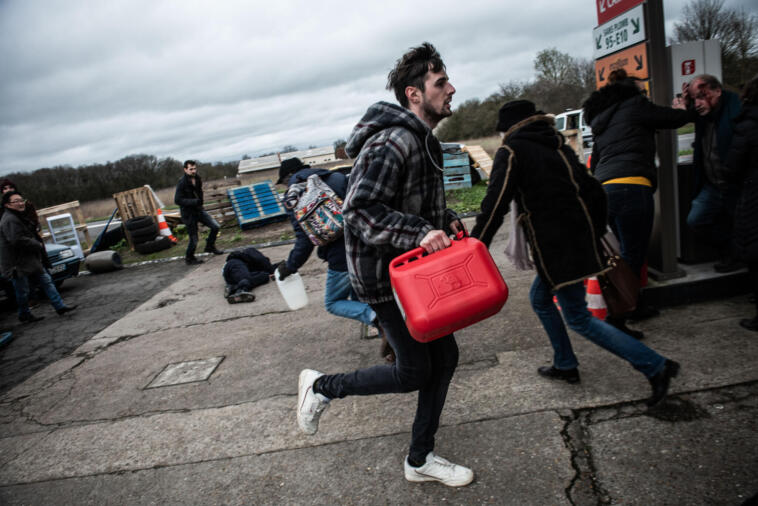 AMC estreia em televis&atilde;o a miniss&eacute;rie “O Colapso”