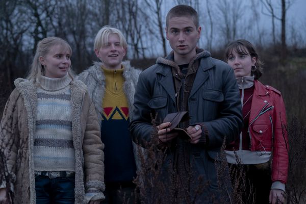 Aten&ccedil;&atilde;o f&atilde;s de “Dark”: j&aacute; estreou “Equinox”, a nova s&eacute;rie misteriosa da Netflix