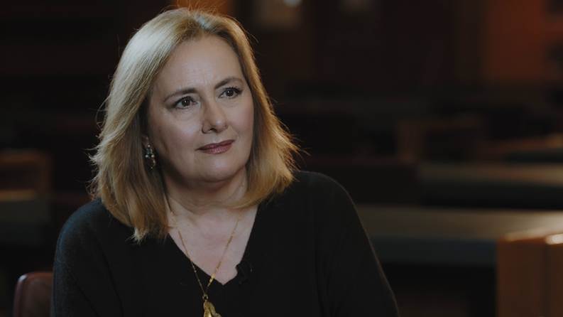 F&aacute;tima Campos Ferreira criticada ap&oacute;s entrevista a Marta Temido: “Criticar &eacute; f&aacute;cil”