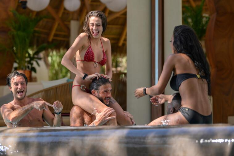 “Too Hot to Handle”: reality show da Netflix vai ter mais duas temporadas