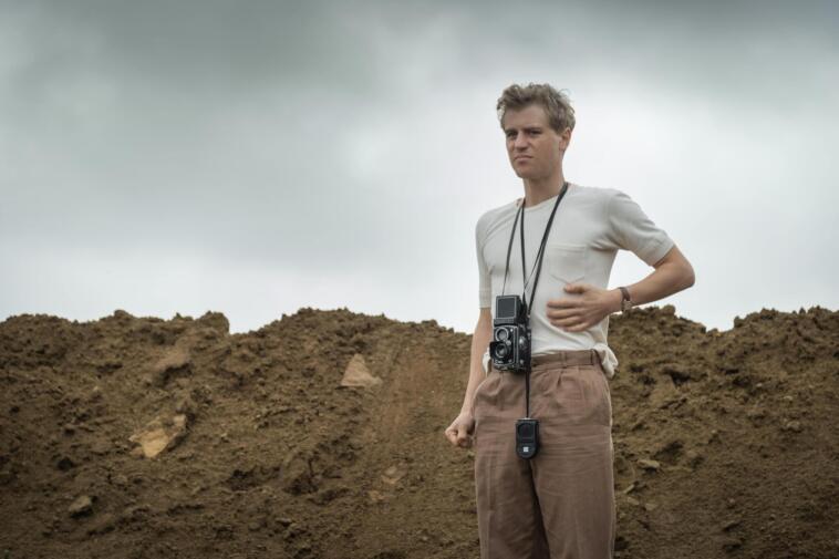 “A Grande Escava&ccedil;&atilde;o” conquista top da Netflix: o novo filme “subtil e emotivo”