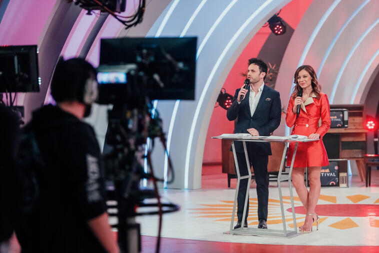 Festival da Can&ccedil;&atilde;o: antes do arranque do concurso h&aacute; um programa especial