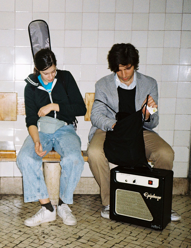 &Eacute;me e Moxila – O Est&uacute;dio &eacute; Teu (Ao Vivo)