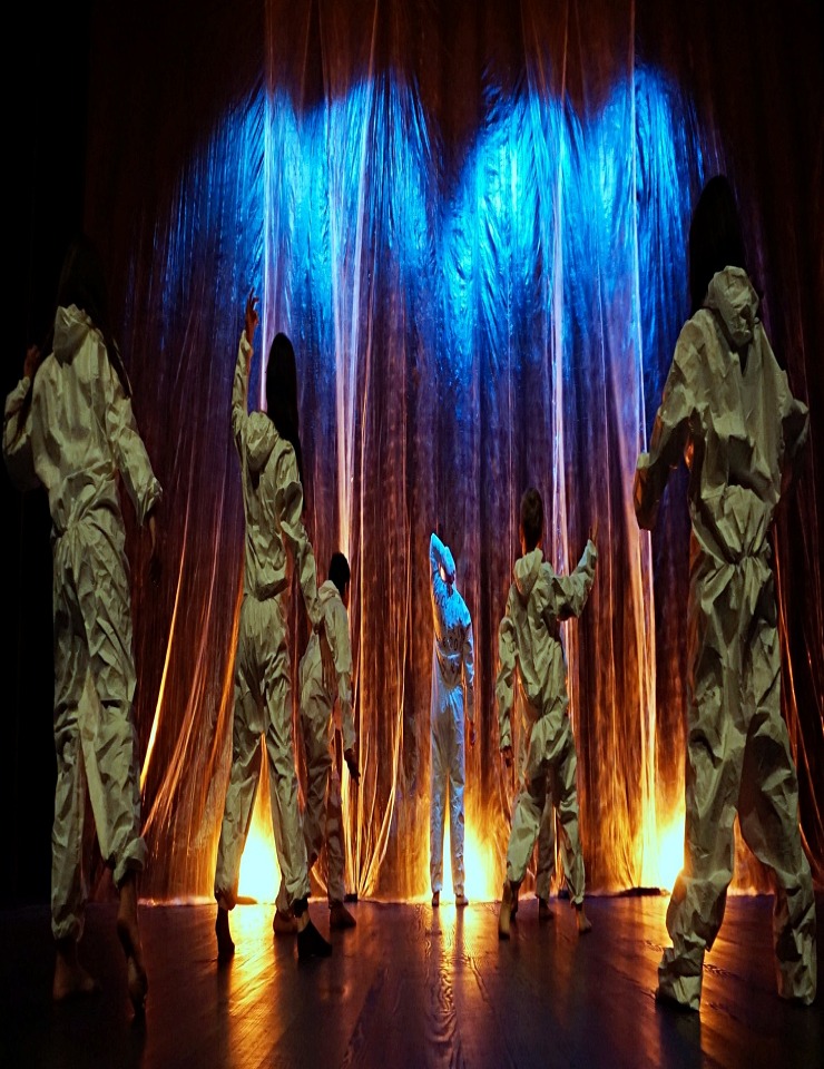 “F&Aacute;BRICA DE MATAR BALEIA”