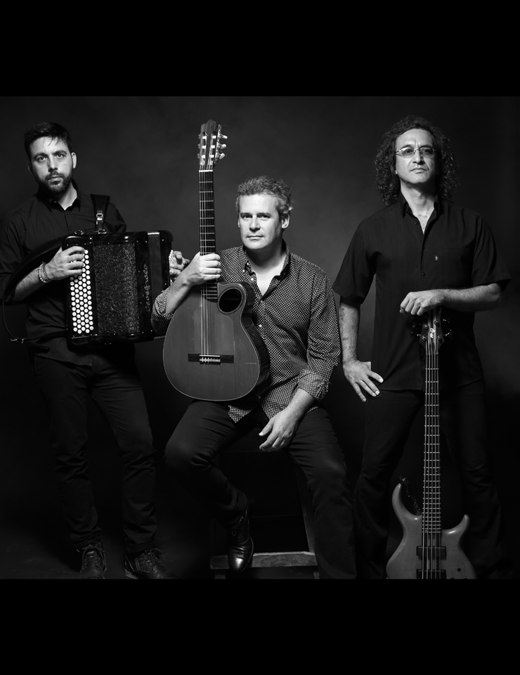 PEDRO J&Oacute;IA TRIO