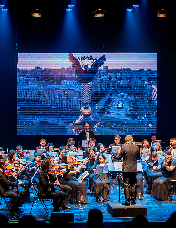 Sinfoni&oacute;nicos – A hist&oacute;ria de Babar e outros elefantes