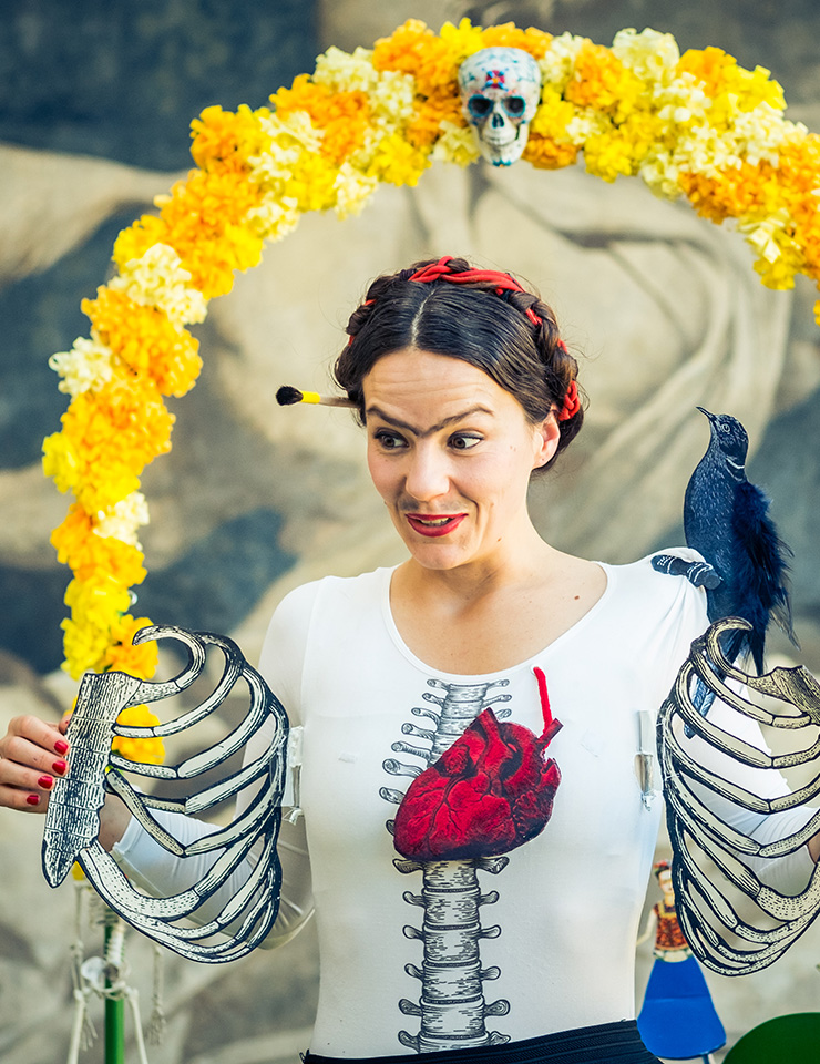 ANTIPRINCESAS: FRIDA KAHLO