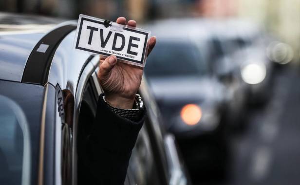reclamações TVDE, Aumento de 25% nas reclamações de operadoras TVDE em 2023: Uber lidera e Bolt regista maior subida