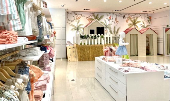 Magicland: novo espa&ccedil;o no CoimbraShopping oferece moda e hair styling para crian&ccedil;as