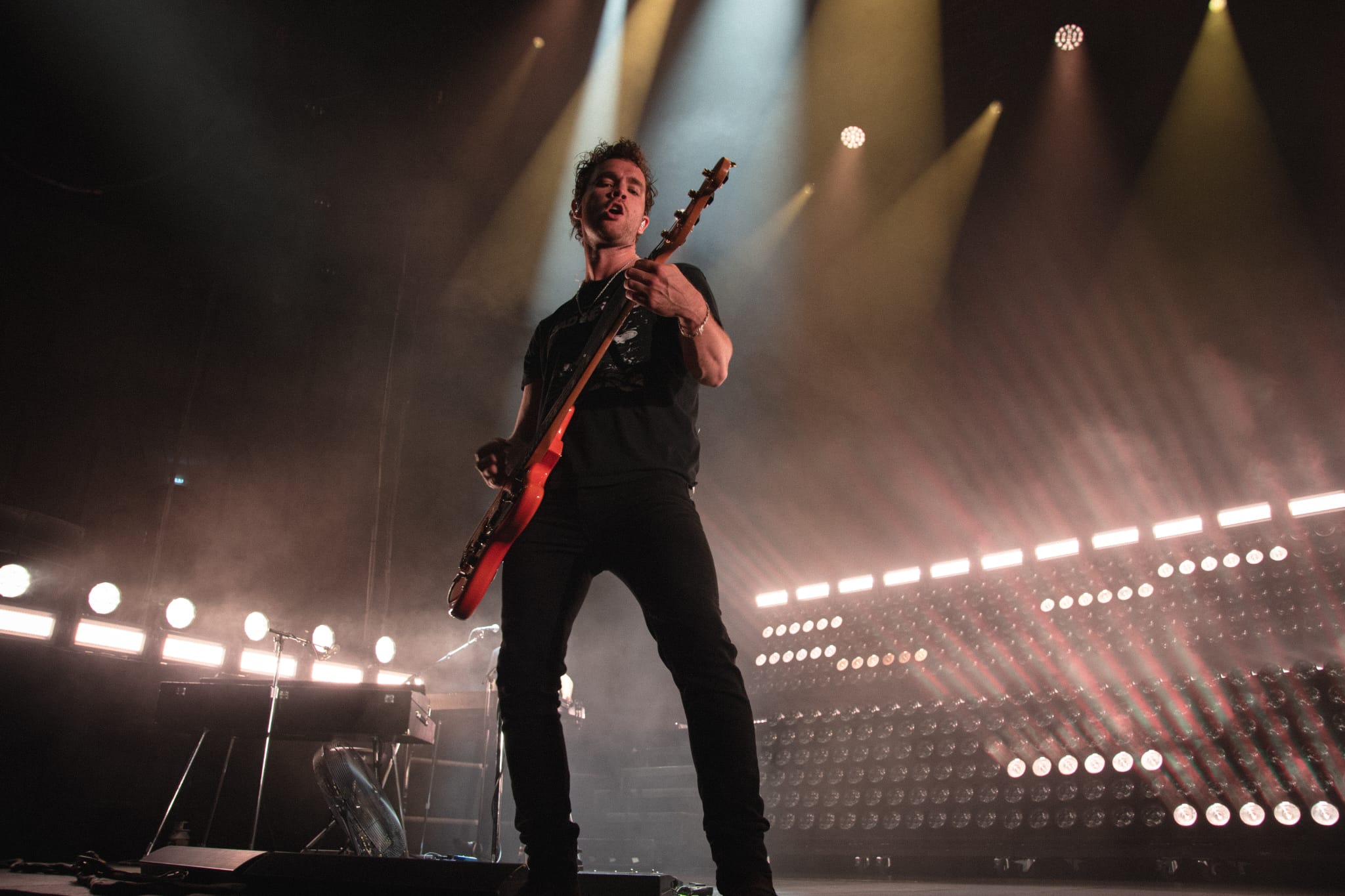 Royal Blood no Campo Pequeno – Em equipa que ganha, n&atilde;o se mexe