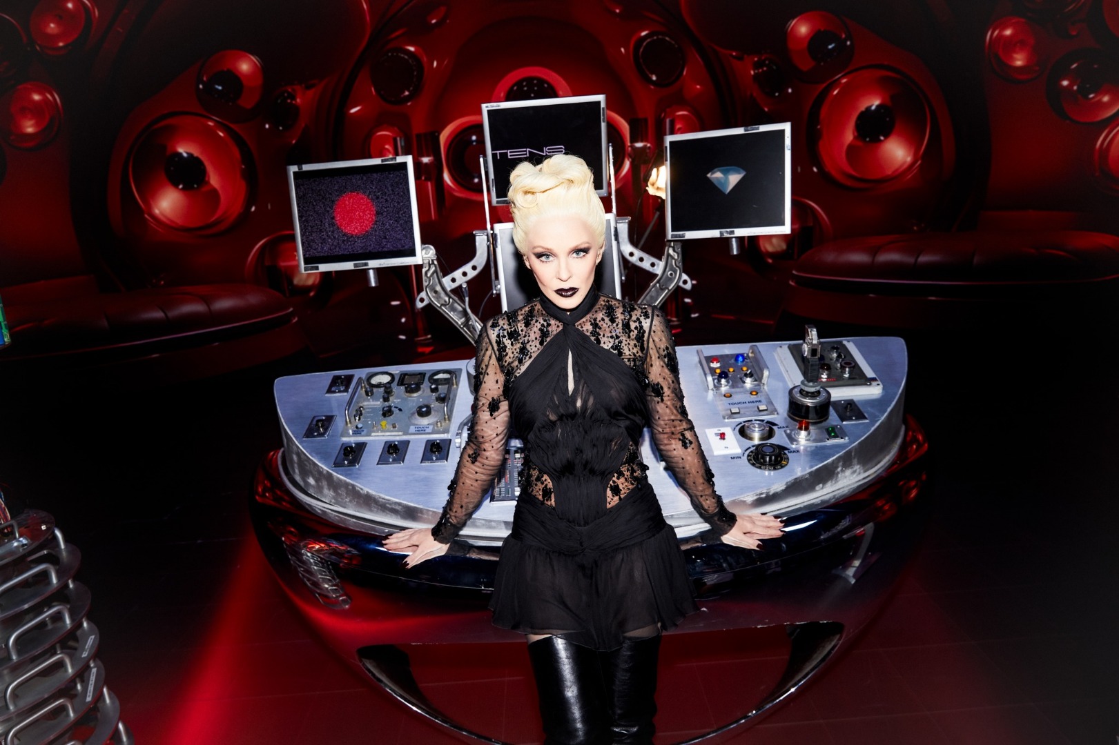 Kylie Minogue lan&ccedil;a “Tension”, novo single e &aacute;lbum repleto de euforia e poder para as pistas de dan&ccedil;a