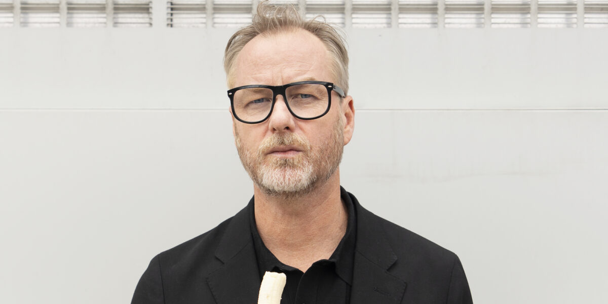 Graham-MacIndoe_Matt-Berninger-Rome-Car_Red-Wall-Banana-June-4th-2024-0502