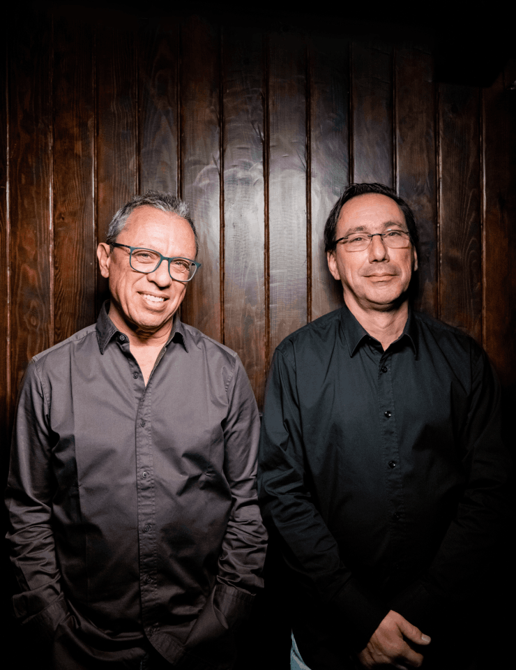 M&Aacute;RIO LAGINHA E PEDRO BURMESTER CELEBRAM A LIBERDADE